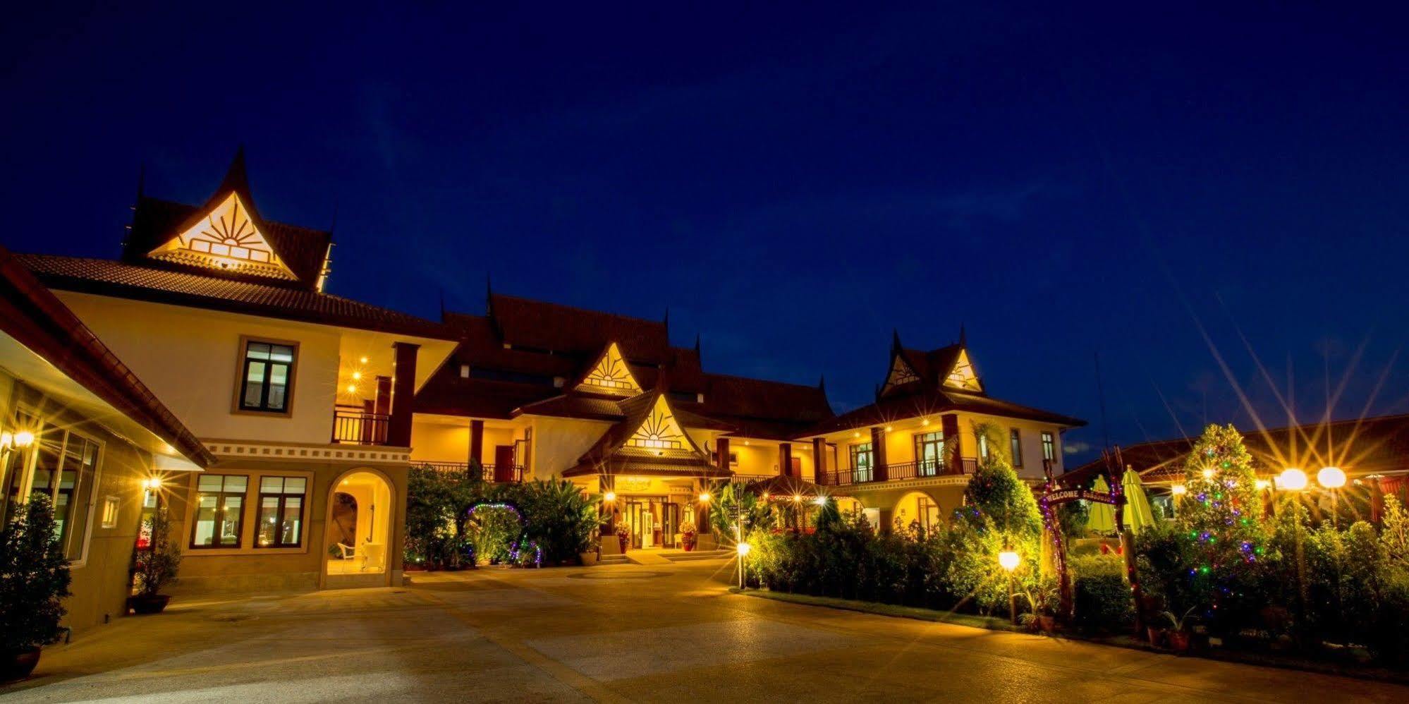 Sahwan Boutique Luxury Resort Huahin Kültér fotó